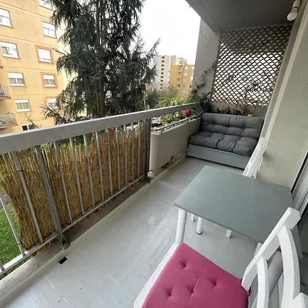 Charm Of Barry Gardens- Private Parking Apartment Toulouse