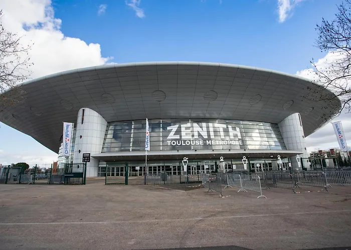 Zénith Charm Of Barry Gardens- Private Parking *